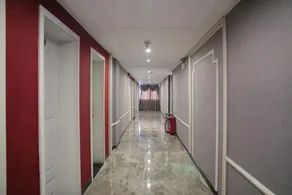 Qi Yu · Elegant Hotel (Taohang Pedestrian Street Store) - Image 3
