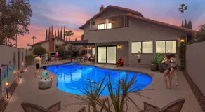 Peaceful Private Retreat In The Heart Of Town - Image 3
