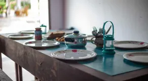 Habitación en casa de familia apta para niños con jardín - Image 4