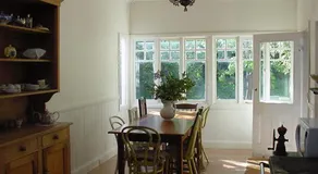 Captain Lock's Cottage - Image 3