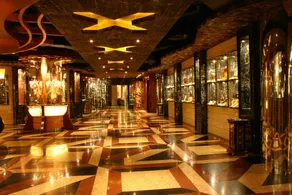 Classic Hotel - Image 4