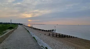 Mayfield , 2 bed slp 6 Roomy dog friendly Gosport town house - Image 5