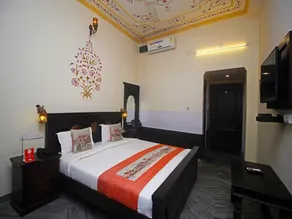 OYO 8515 Ashok Palace - Image 3