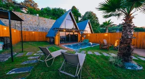 BungoRise Terrace Heated Pool and Lake View - Image 4