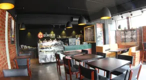 Richmond Hotel & Suites - Image 3