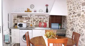 Charming house in Estivella near nature - Image 3