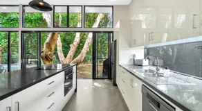 Clifton Beach House - Clifton Beach - Image 4