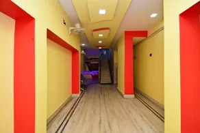 New Mukherjee Lodge - Image 5