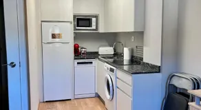 Santa Coloma Apartamentos - Image 5