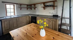 The Longhouse at Pencwm Escapes - Image 3