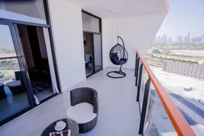 Luxury 2 Bedroom in the Nook 1 next to Metro Energy - Image 4