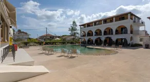 SERENITY LUXURY HOTEL AGRILIA - Image 4