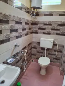 Hotel Paradise - Image 2