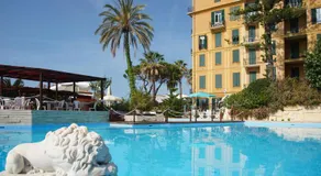 Grand Hotel De Londres - Image 3