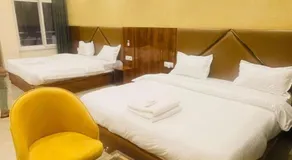 Hotel Blue Moon - Image 4