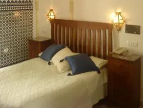 Nuevo Hotel - Image 2