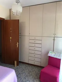 House fourka - Image 1