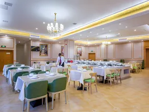 Venus International Hotel Wuhan North Hankou - Image 3