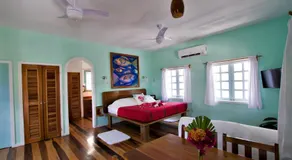 Sea Dreams Hotel - Image 2