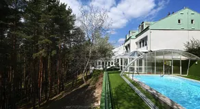 Panorama Hotel Noszvaj - Image 2