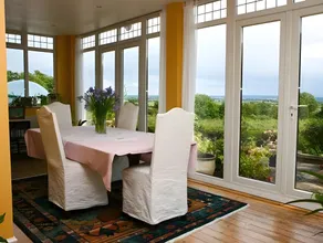 Shakespeare's View - Image 4