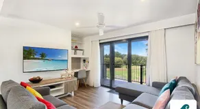Superior Poolside Retreat Resort - Image 2