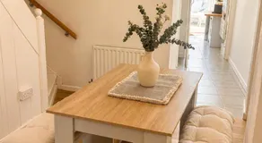 Beautiful Town centre cottage, Pets welcome - Image 3
