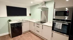 Aire House, Keighley - Image 2