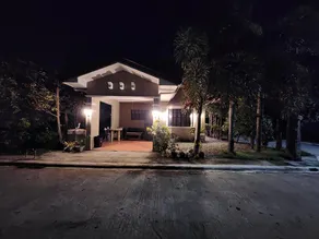 Casita Mia - Guest House for 9pax with WIFI, NETFLIX, YOUTUBE, KARAOKE, CAN COOK and BBQ - Image 4