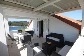Apartment located directly on the seaside, with stunning views and seasight - Image 3