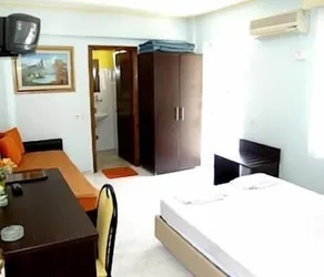 Hotel White Rose Beach - Image 2