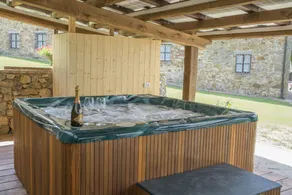 Attraente appartamento accogliente e familiare con giardino, piscina e terrazza | Accetta animali domestici - Image 5