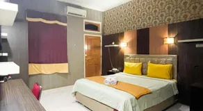 Cahaya Prima Hotel - Image 1