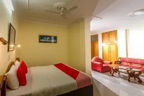 Hotel Grand Palace - Image 5