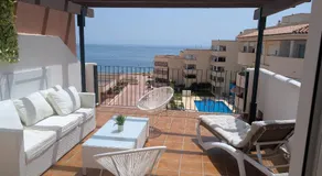 Sea View Penthouse in Benalmádena - Image 3