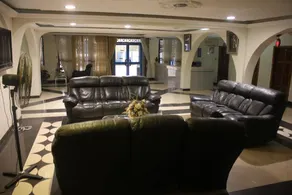 His Royal Vico Hotel - Image 3