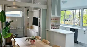 Paddington Springs - Pool & Pet Friendly House - Image 3