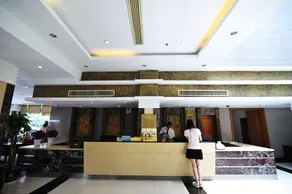 Airport Hotel - Image 3