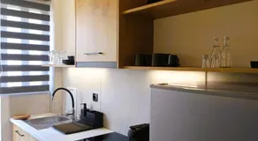 nisaki rooms & apartments - Image 3