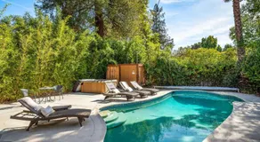 Modern Napa 3BD Wine Country Escape with Pool and Spa - Image 4