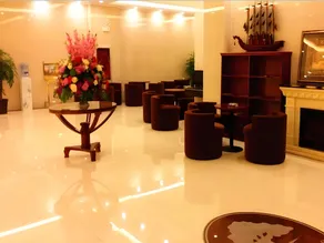 GreenTree Inn Xuzhou High Speed Railway Zhangqian Square Business Hotel - Image 2