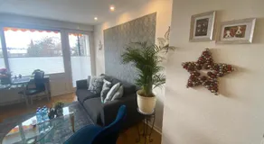 Apartment neu renoviert mit Sonnenbalkon und NETFLIX im Zentrum - Image 2