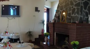Pensiunea Taverna Bucium - Image 4