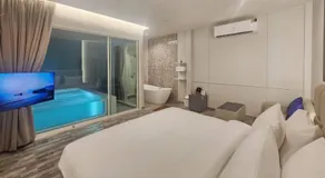 Skyline Resort - Image 2