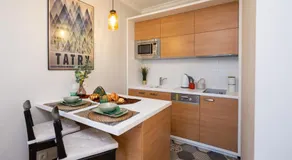 Avium Old Town Apartments - Image 2