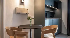 B-Hotel - Image 5