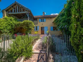 Schönes Bauernhaus mit privatem Pool - Image 3