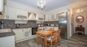 Ariadni di Olivio Villa - Image 4
