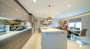 *RA7C* For your most relaxed & Cosy stay + Free Parking + Free Fast WiFi * - Image 3