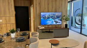 Mercury Tower 1BR w Terrace and Rooftop Pool by Arco Collection - Image 4